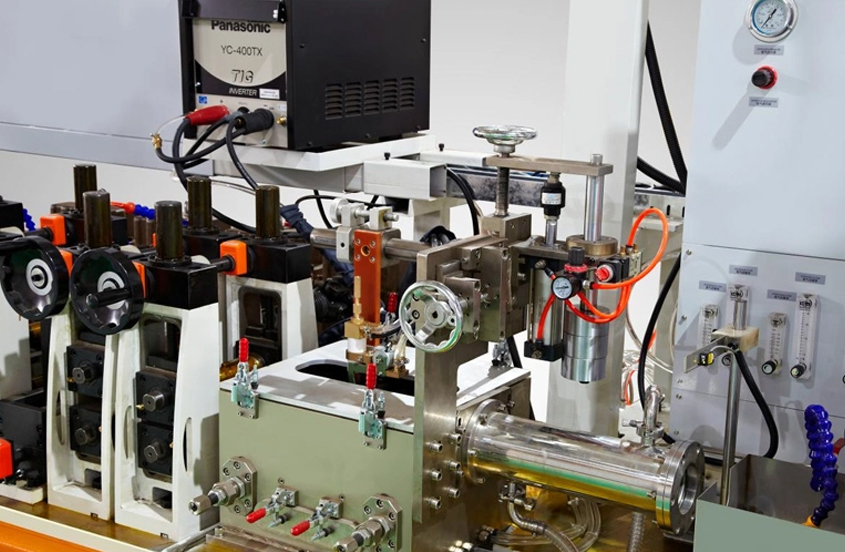 laser welding machine