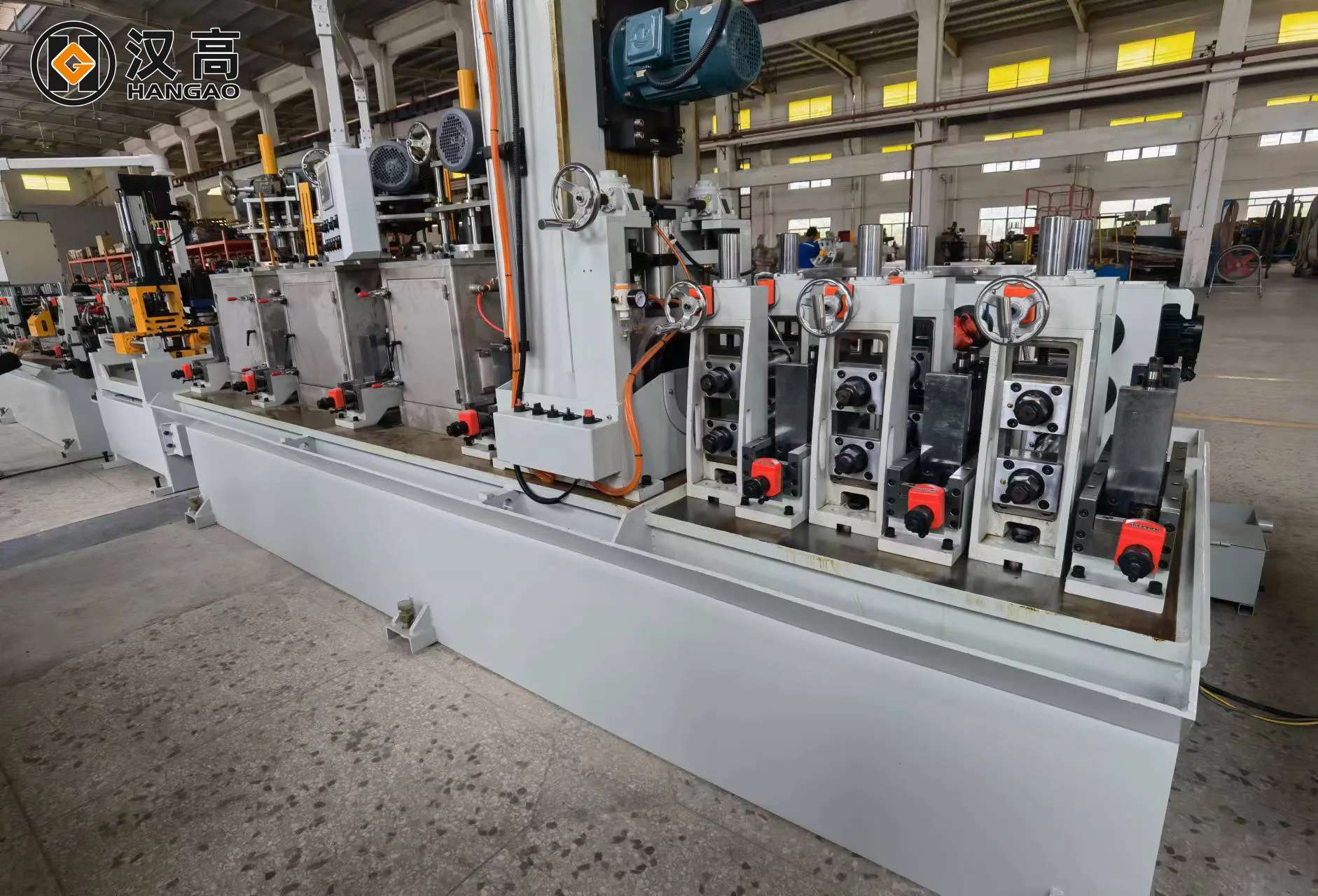 ماكينة تصنيع الأنابيب باللحام الليزري