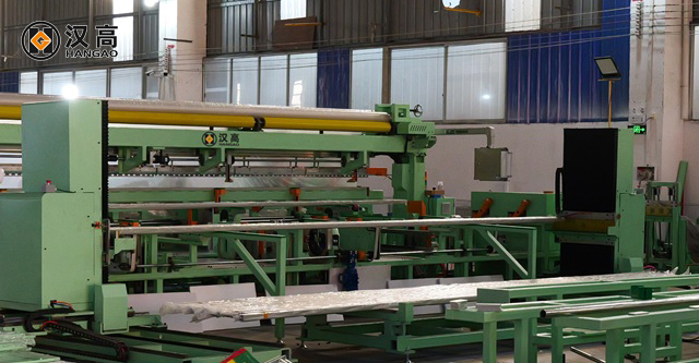 Fully Automatic Pipe Packaging Machine Fully Automatic Pipe Packaging Machine