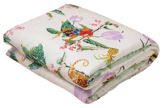 Is This Lightweight Cooling Blanket the Ultimate Thermal Solution?