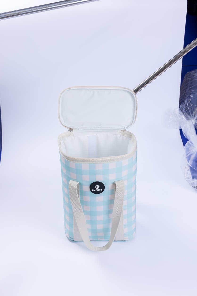 Water-Resistant PEVA Insulated Wine Bag