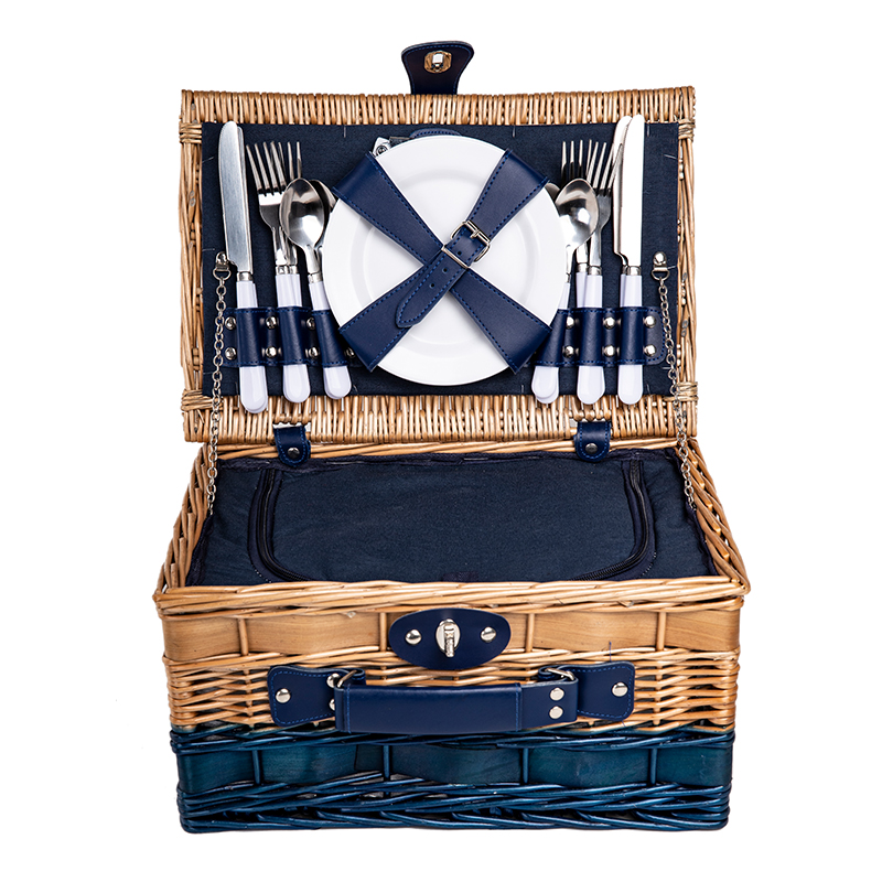 4 Person Picnic Basket with cooler compartment