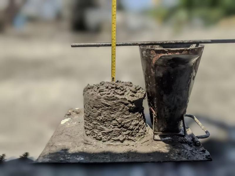 The monomer of polycarboxylate superplasticizer exhibits good compatibility with various types of cement and admixtures