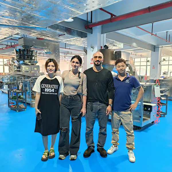 Russian cooperative clients
