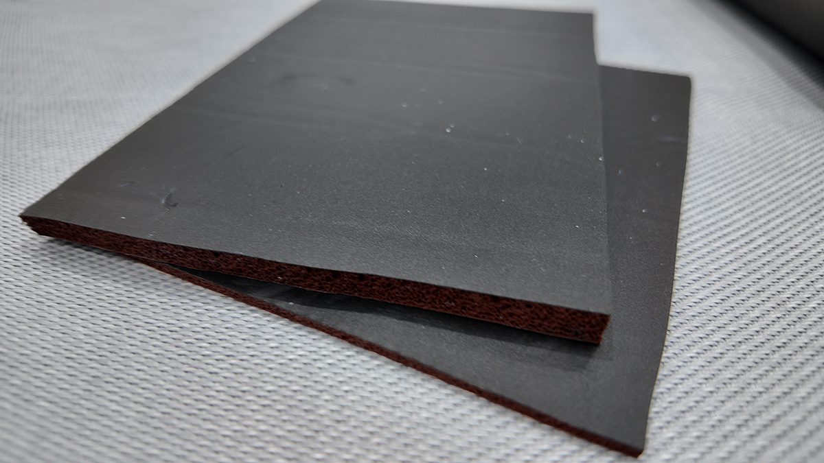 Thermal insulation flame retardant fireproof mat