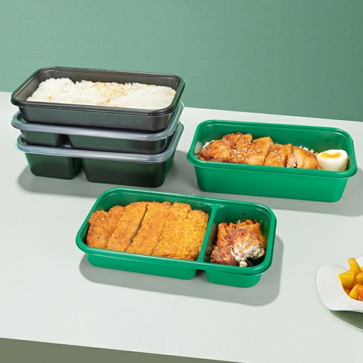 use and throw lunch box use and throw lunch box