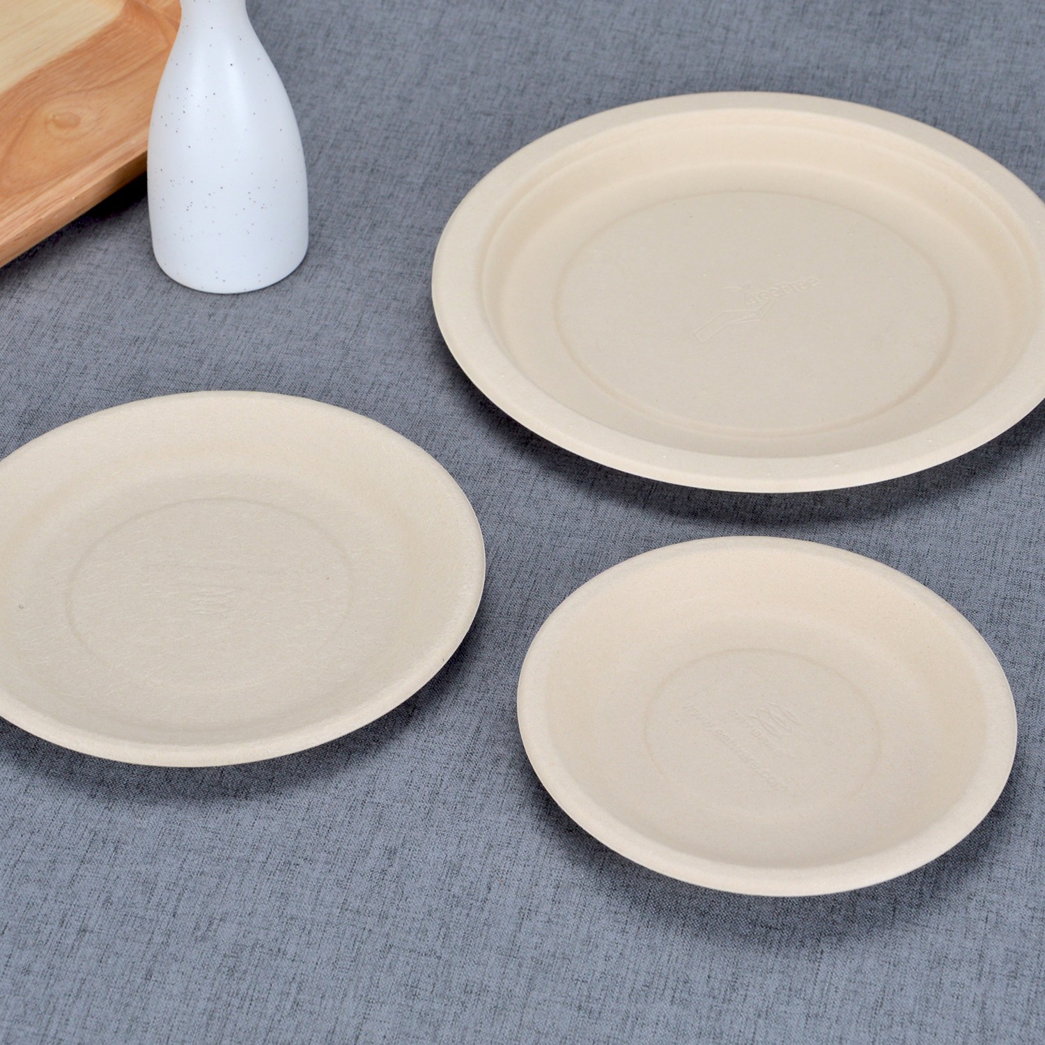 disposable plates disposable plates