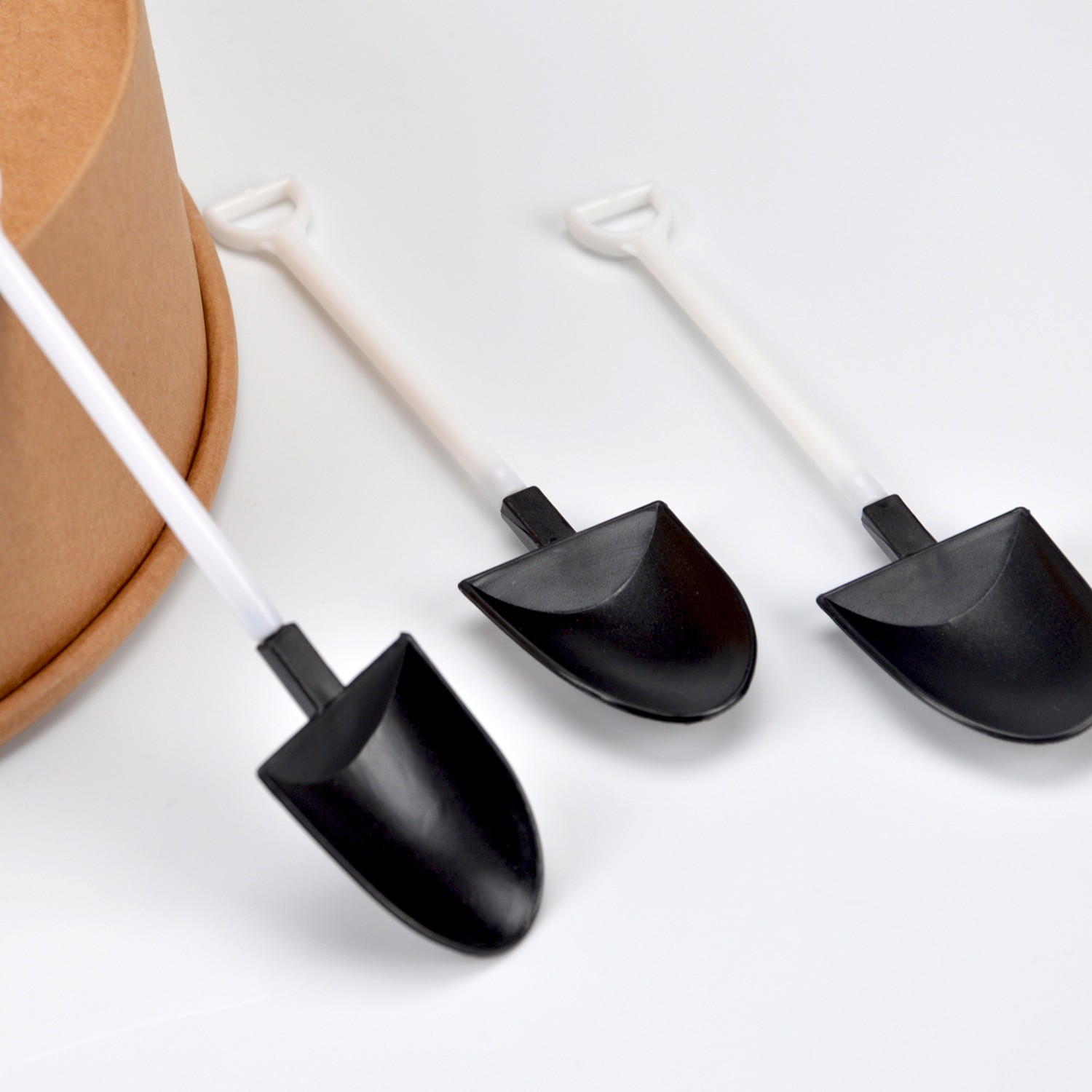 yogurt spoon