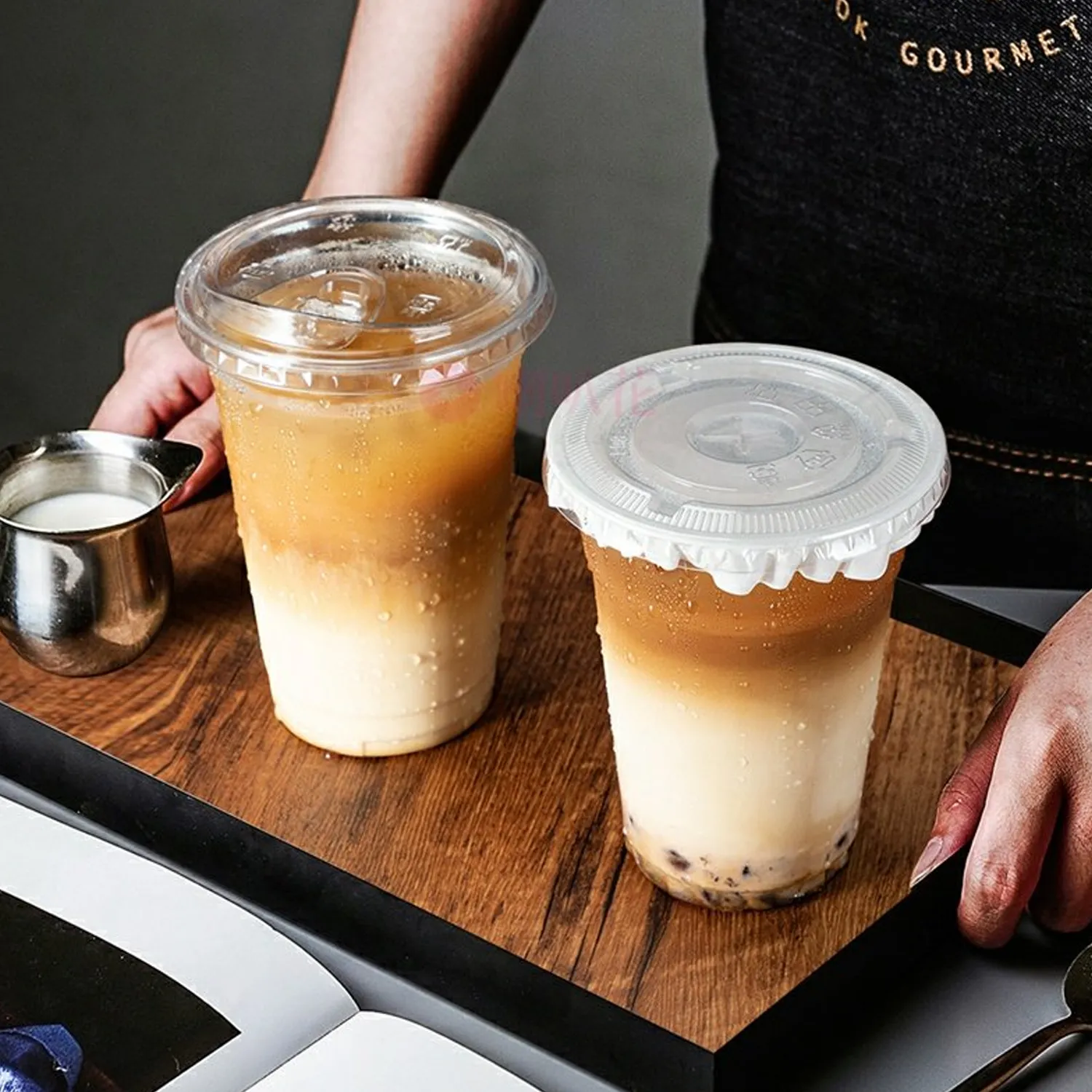 Customized disposable transparent PET cold drink cups: What are global buyers really looking for in 2026?
