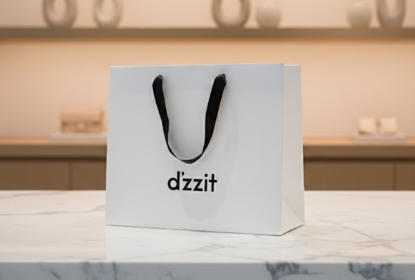 d'zzit White Apparel Paper Bag