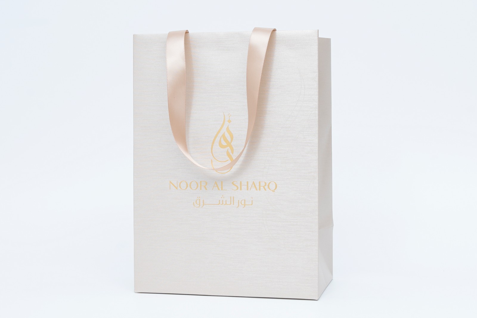 NOOR AL SHARQ Paper Bag