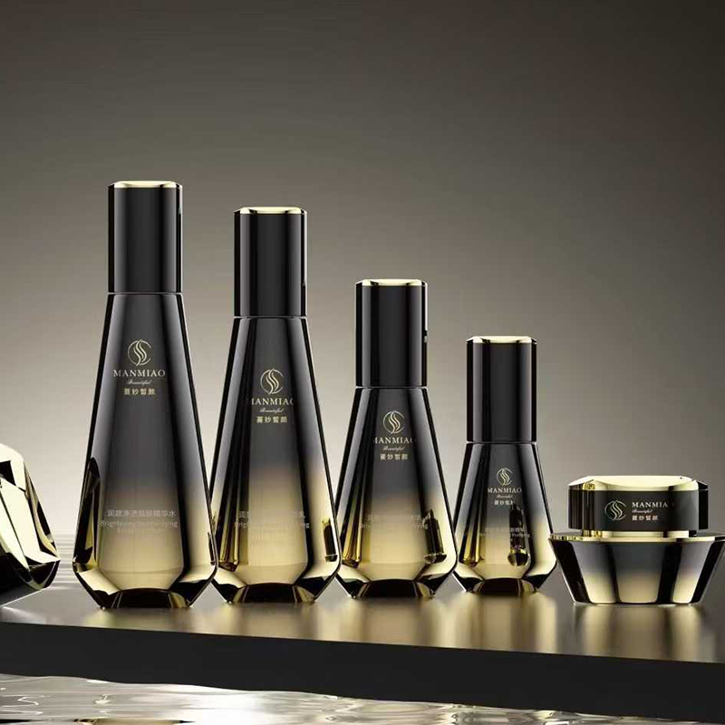 Tower Skincare Bottle Set
