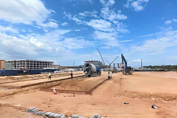 New Project Launch: Yunmaotong Full Scaffolding & Steel Prop Solution for Africa Large-Scale Infrastructure Project