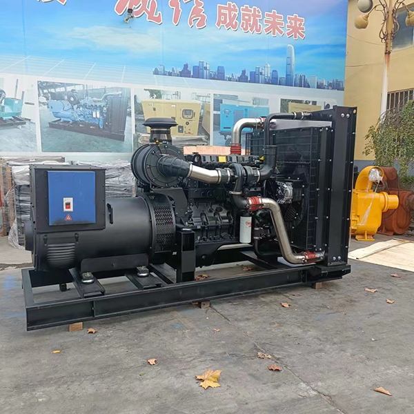 Cummins Diesel Generator Set 10-1500KW 13-1875kVA