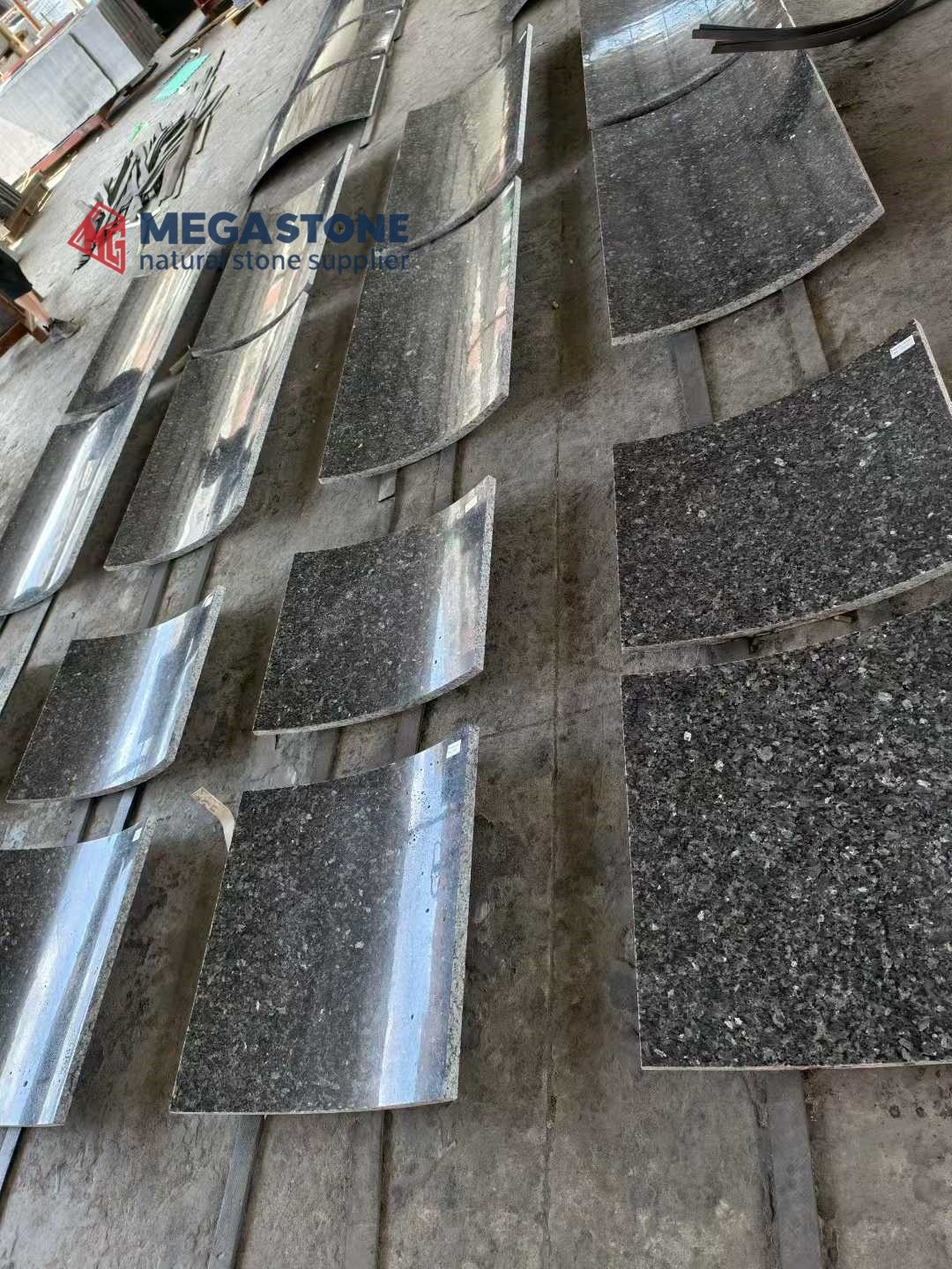 China Emerald Pearl Granite slab manufacturers