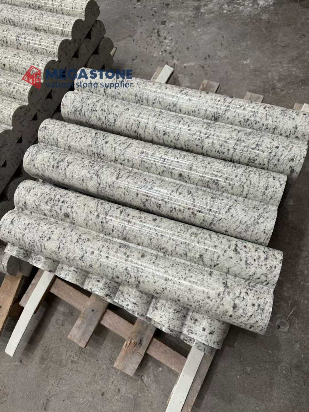 White Ornamental Granite slab manufacturers