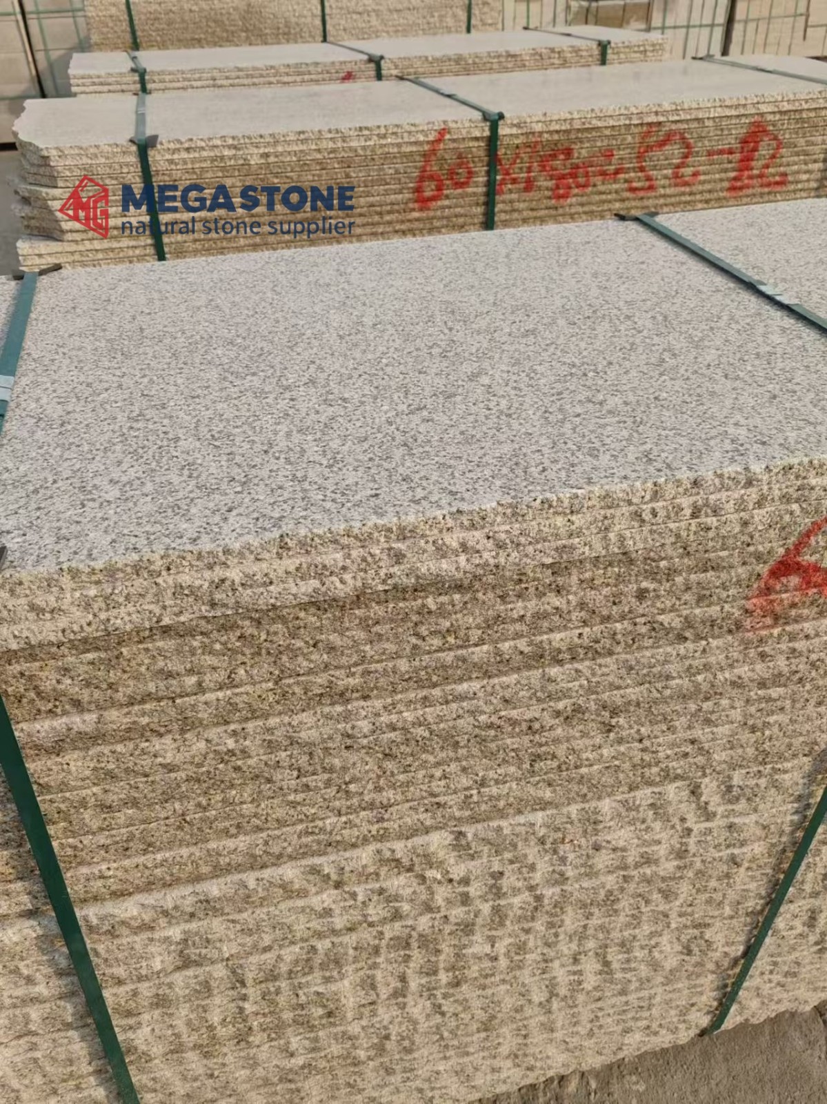 Shandong Rust Yellow Granite slab suppliers