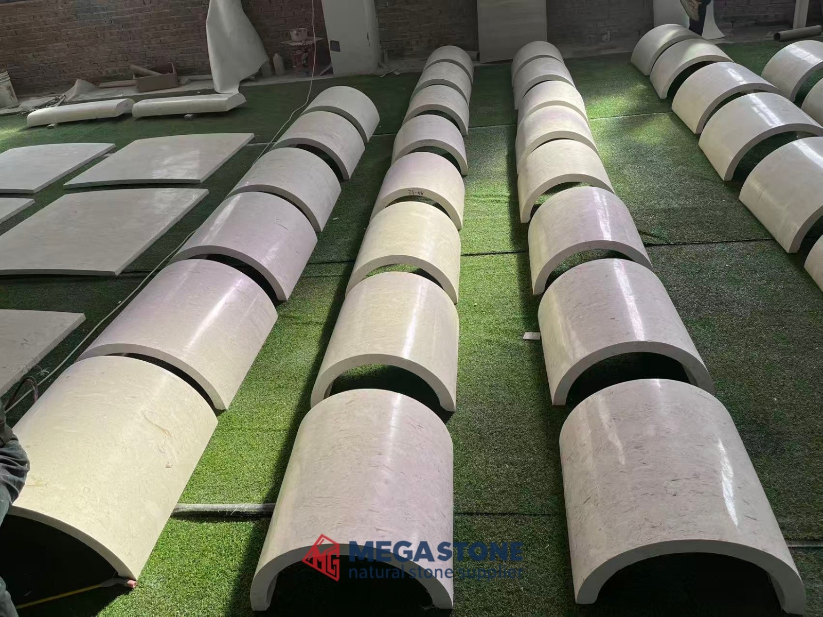 Emelas Beige Limestone slab suppliers Emelas Beige Limestone slab suppliers