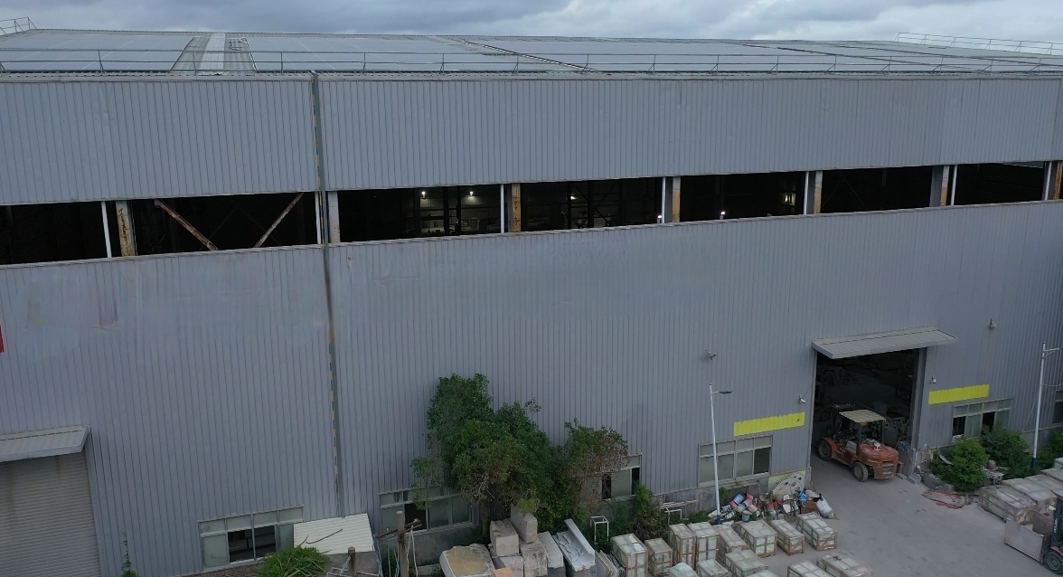 Mega Stone – Gangsaw Slab Fabrication & Processing Factory
