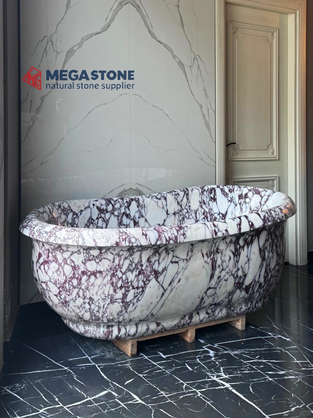 Calacatta Viola Bathtub