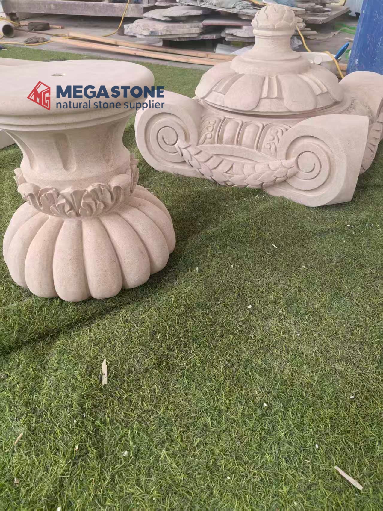 Moleanos Beige Limestone Balusters
