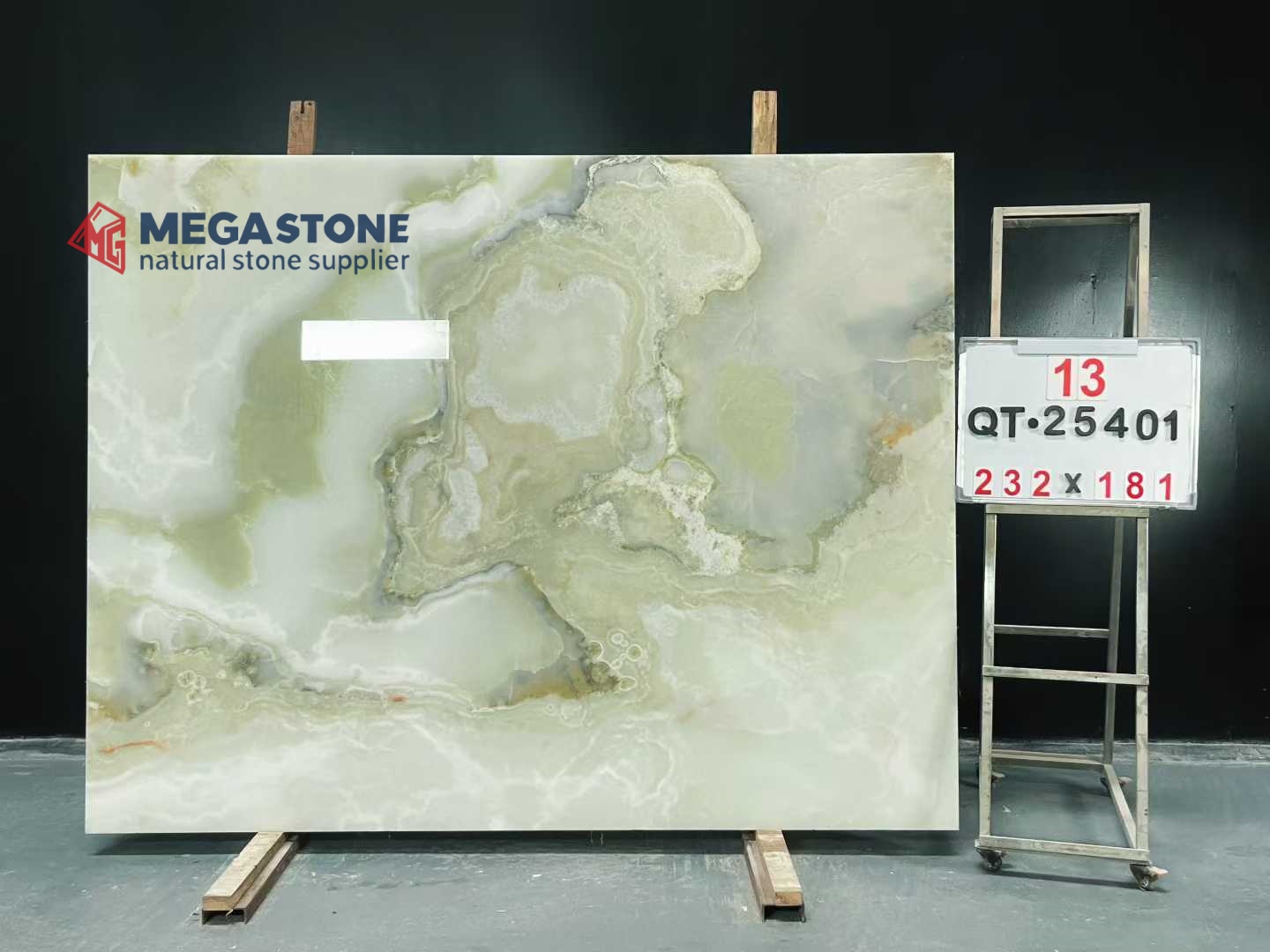 Verde Afghanistan Onyx Slab