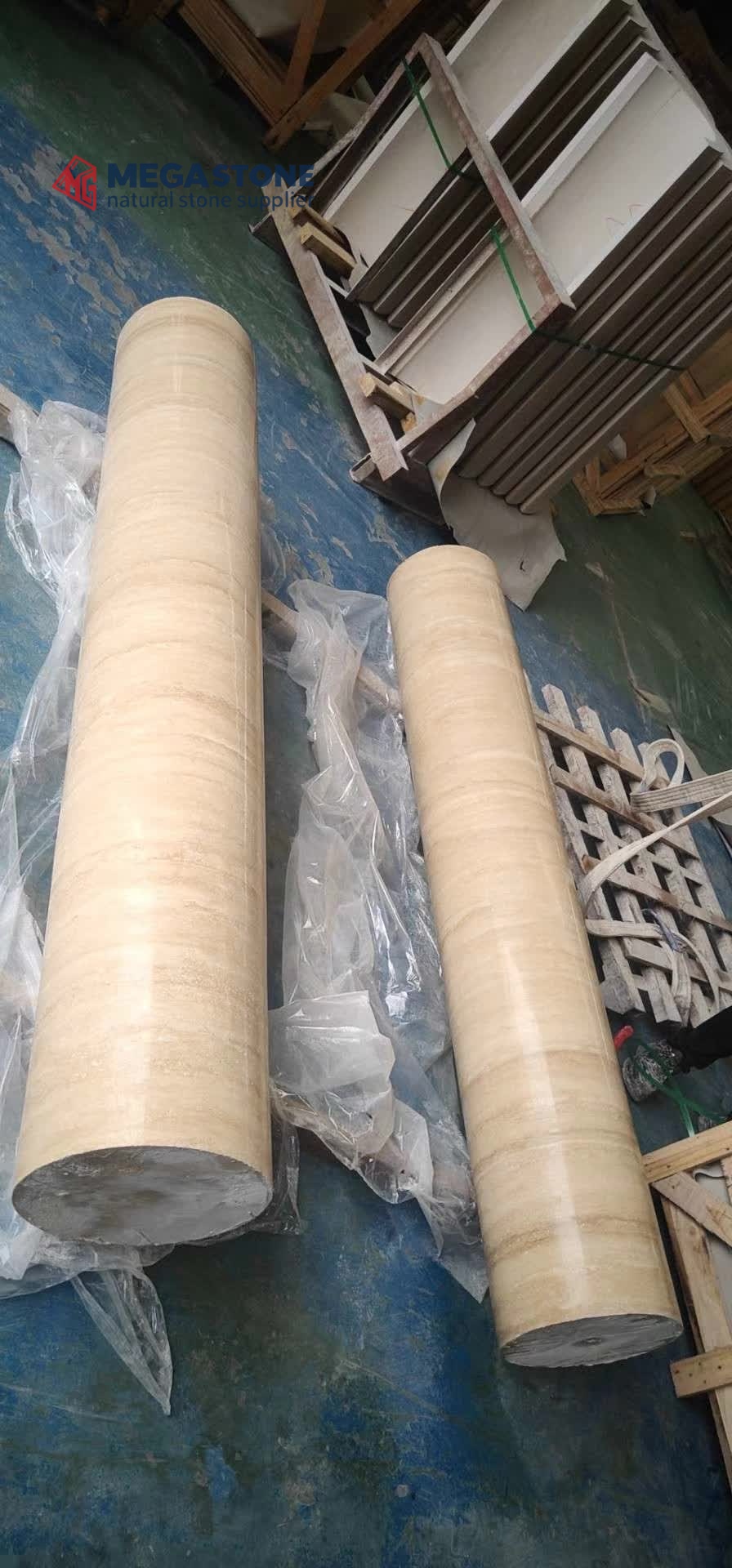 Monolithic Solid Roman Travertine Column with Plain Round Capital and Base