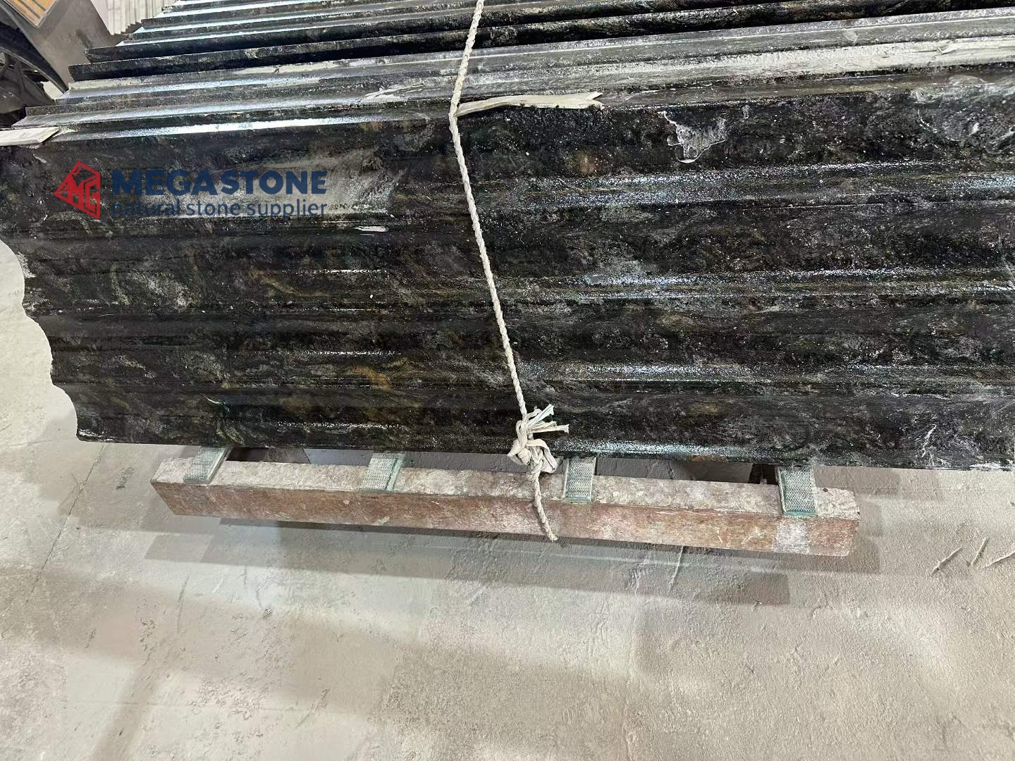 Polished Metalicus Granite Fluted Cladding Panel
