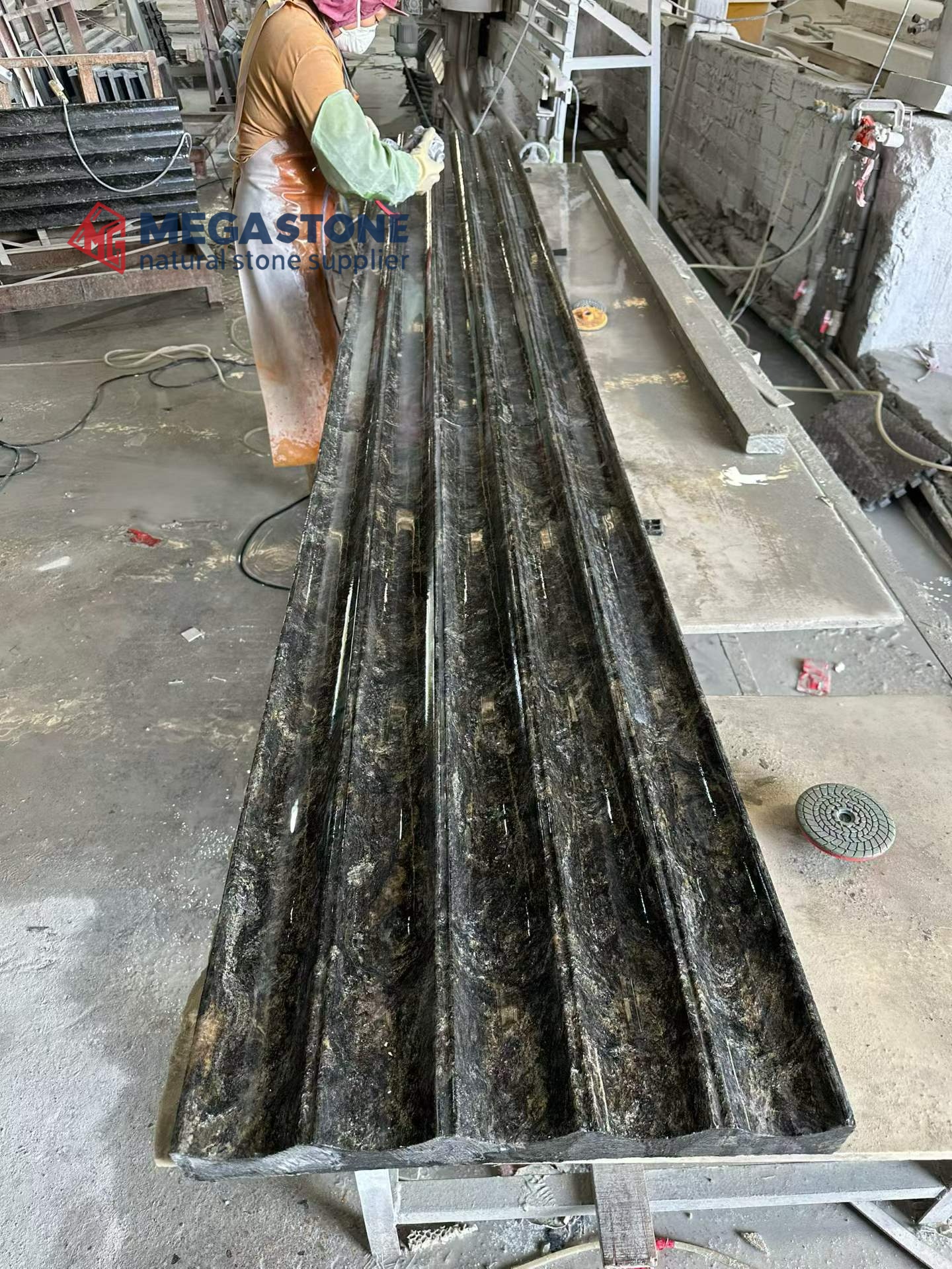 Polished Metalicus Granite Fluted Cladding Panel