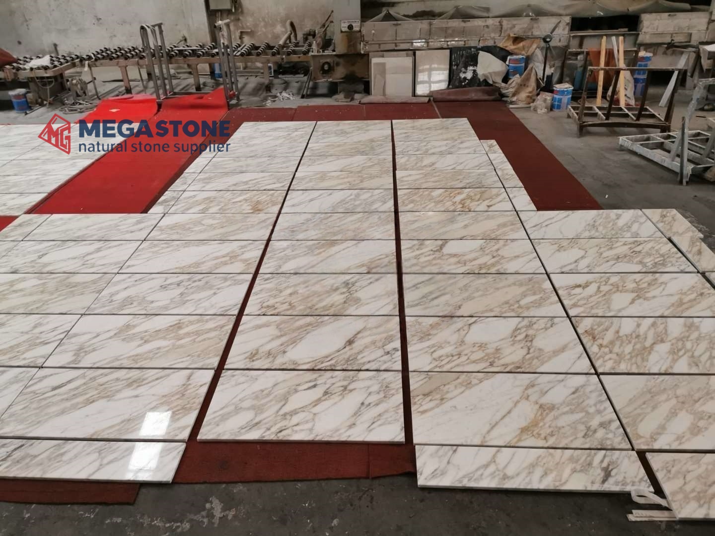 High End Calacatta Gold Marble Tiles for Interior Flooring