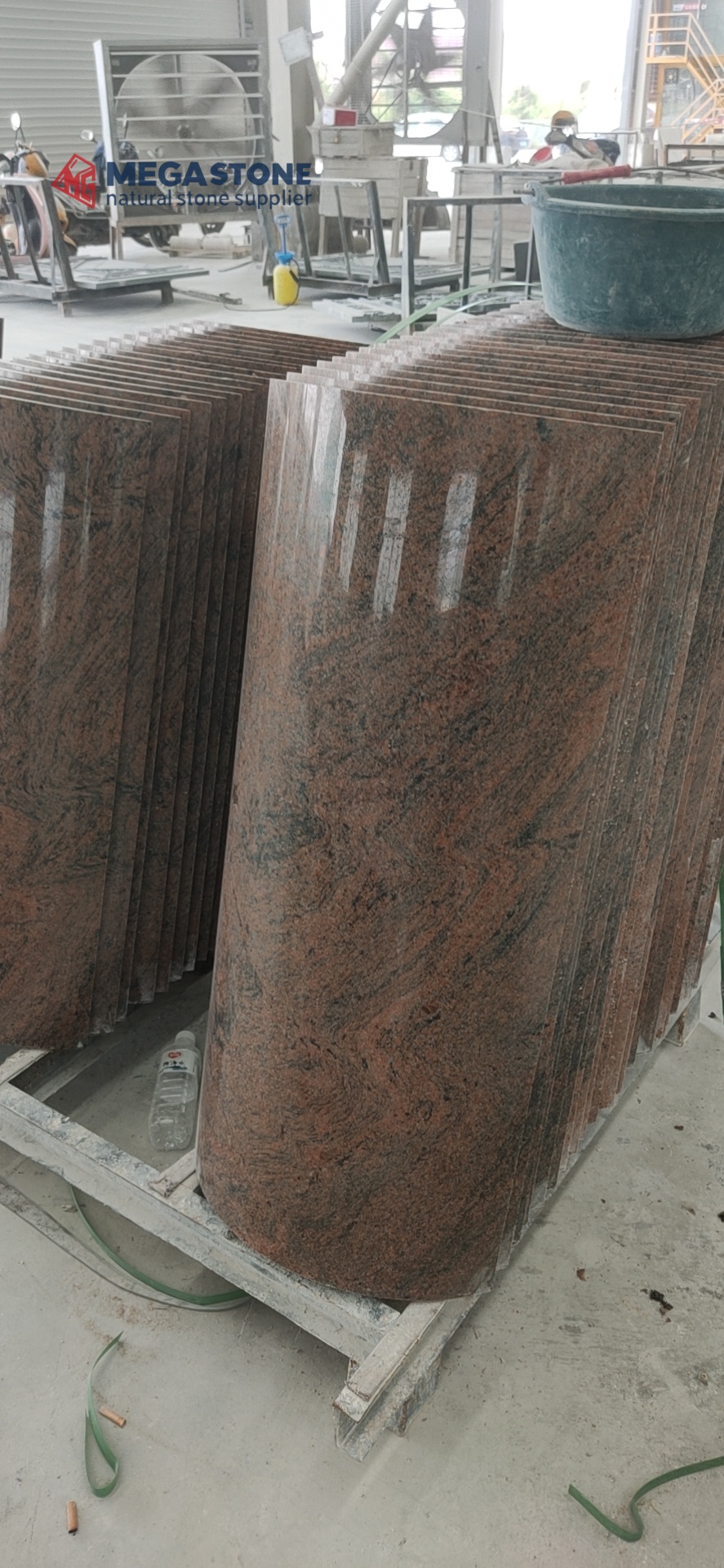 Multicolor Red Hollow Column Curved Granite Panels