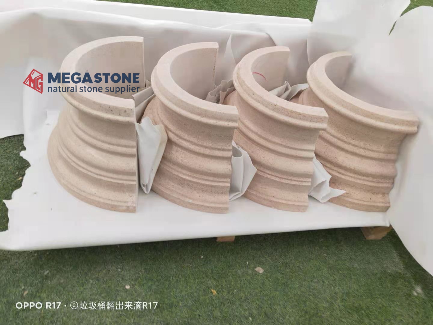 Portugal Moleanos Beige Limestone Hollow Round Columns
