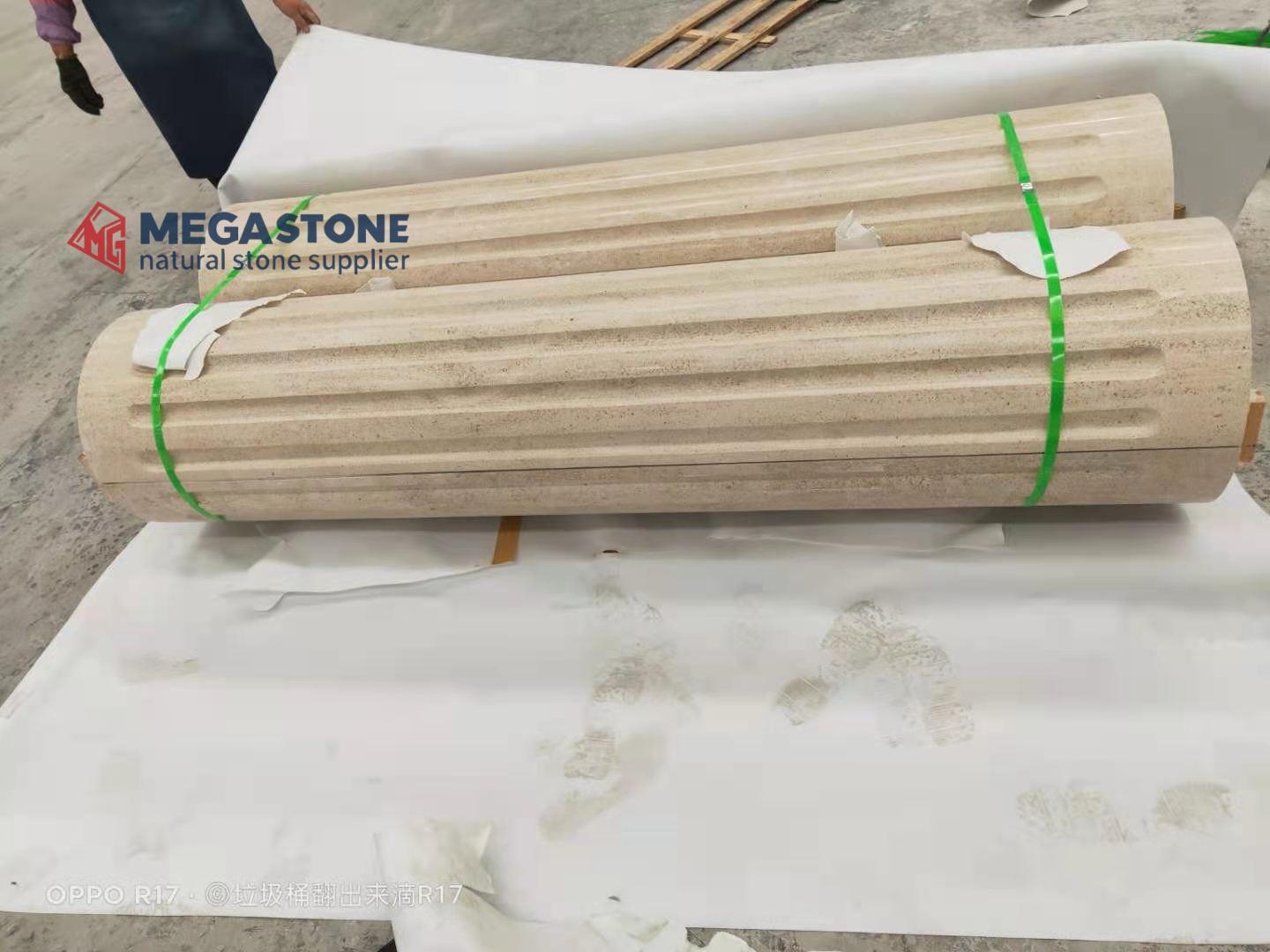 Portugal Moleanos Beige Limestone Hollow Round Columns
