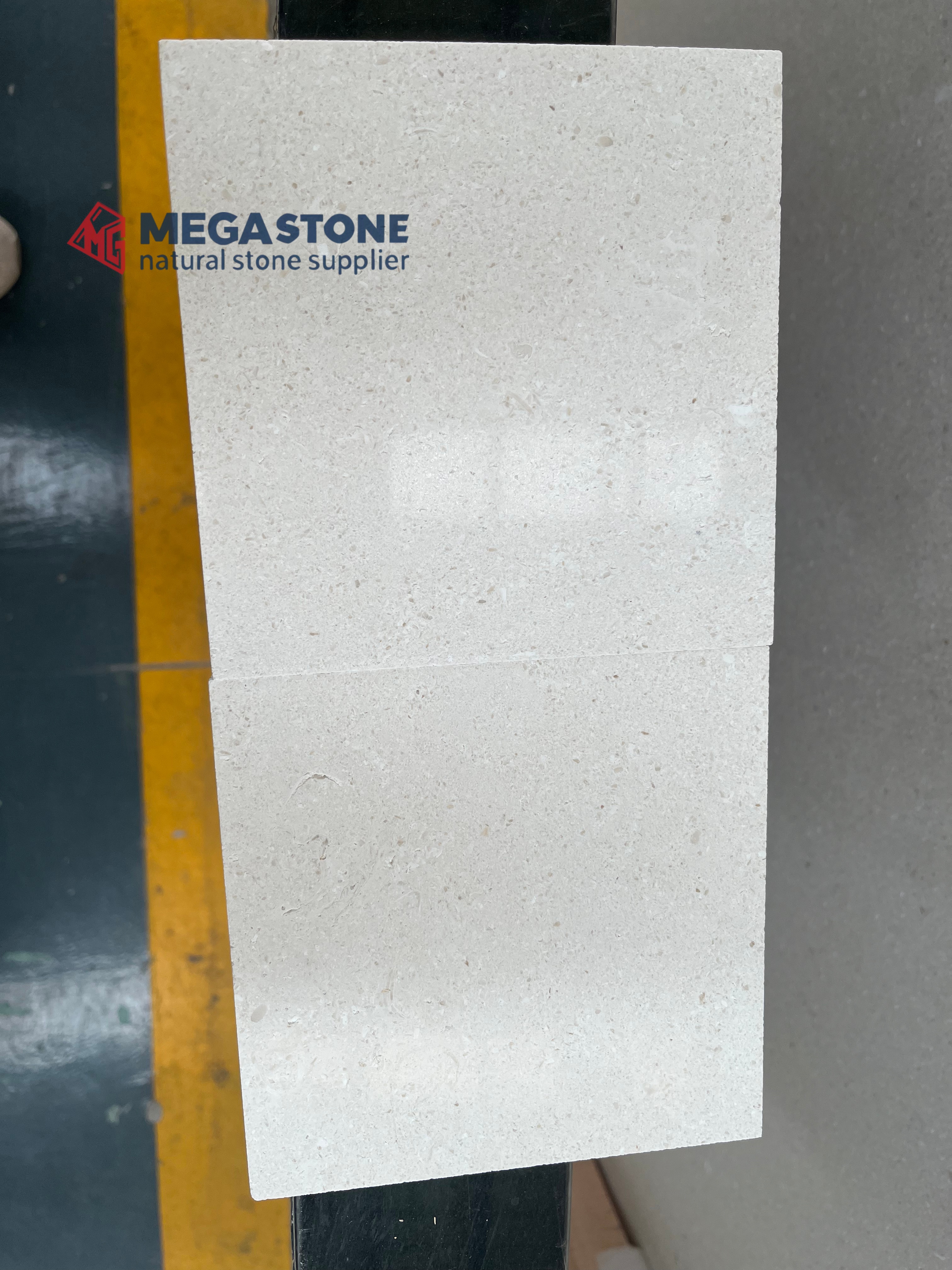 Benin White Limestone Curved Panels for Facade Cladding