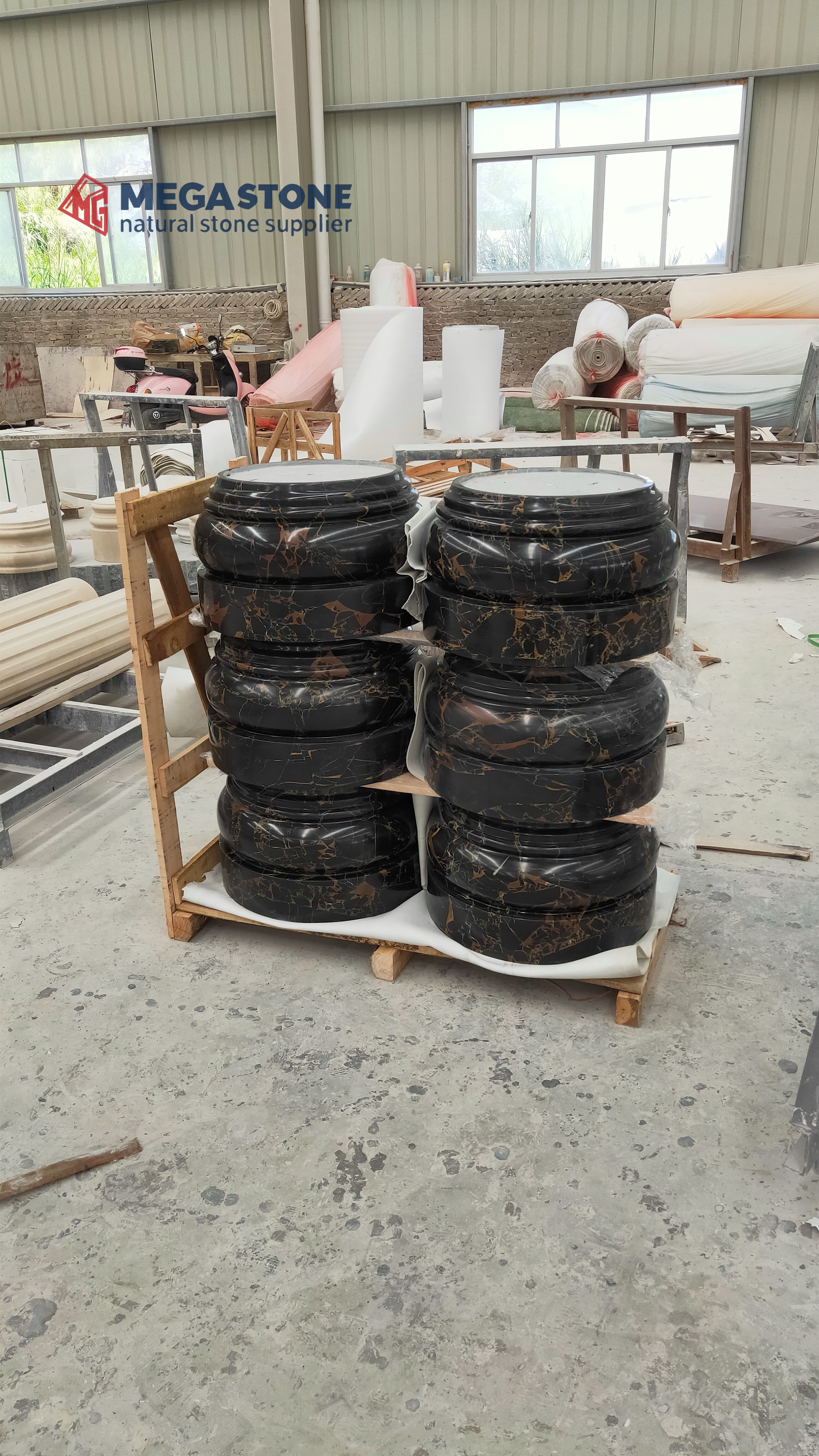 Chinese Athens Black Gold Flower Marble Round Column Base