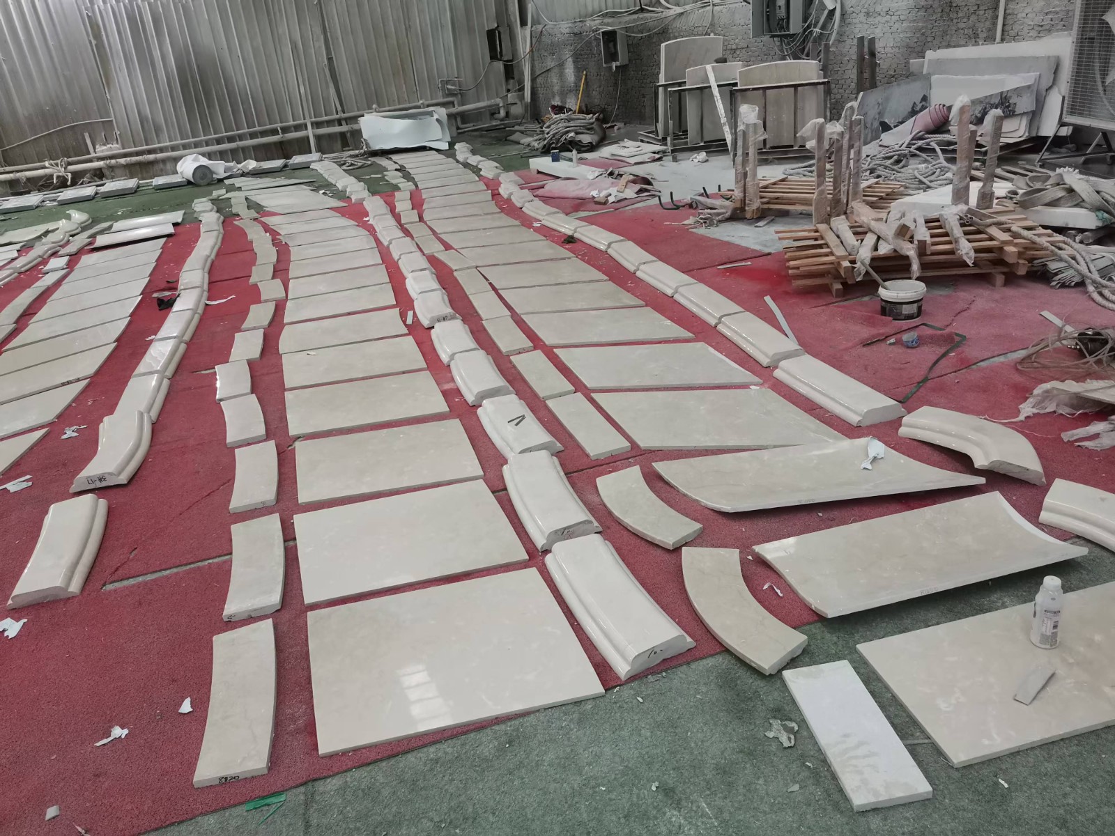Double‑Curve Stone Bar Counter Panels