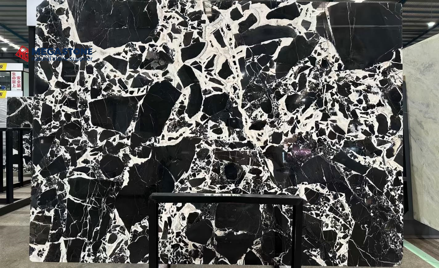 China Noir Grand Antique Marble