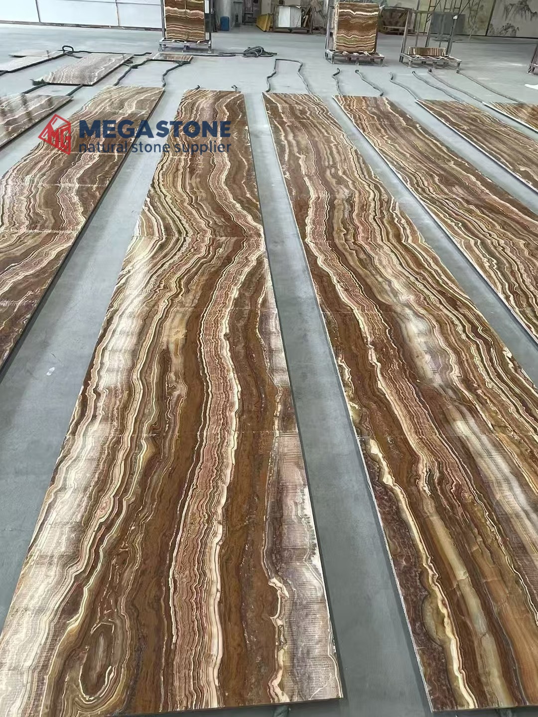 Luxury Natural Tiger Onyx Cut To Size Polished Flooring Tiles For Villa