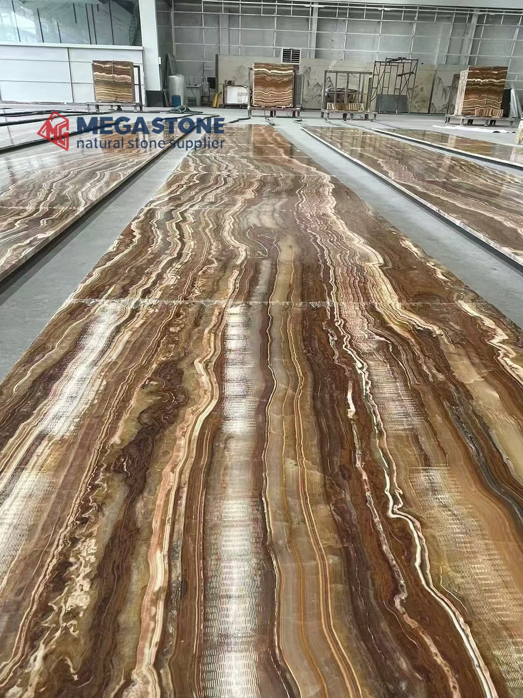 Luxury Natural Tiger Onyx Cut To Size Polished Flooring Tiles For Villa