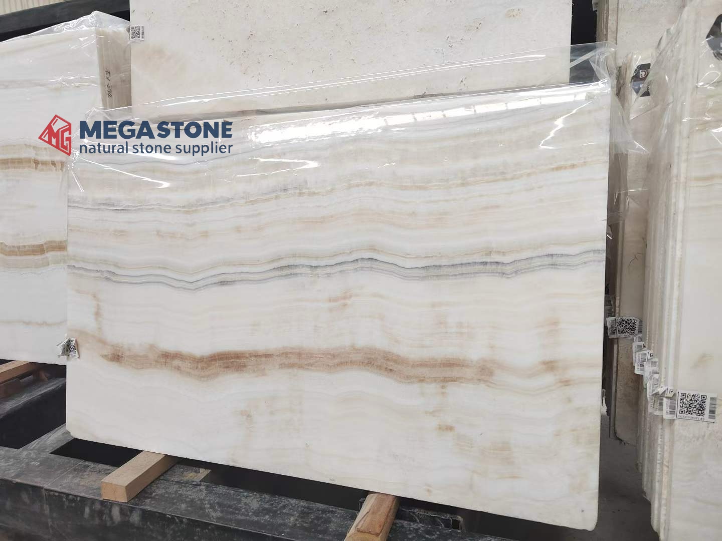 Natural Vanilla Onyx Wall & Floor Tiles for Backlit Luxury Commercial Decoration