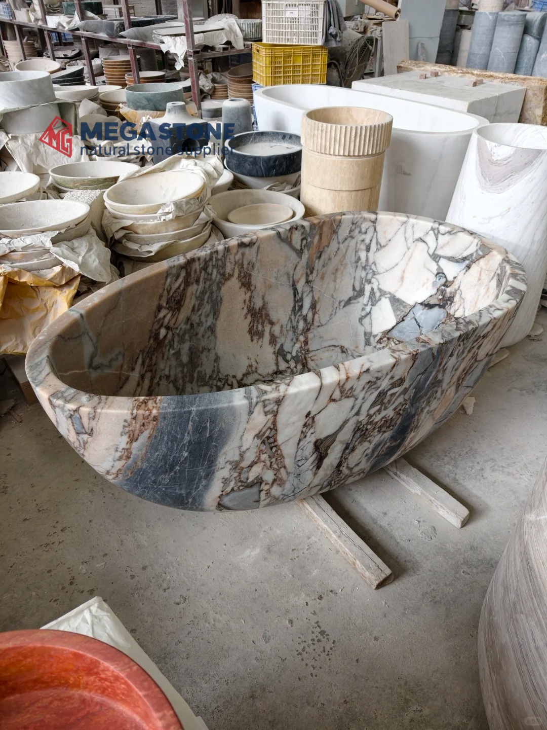 Elephant White Marble Bathtub