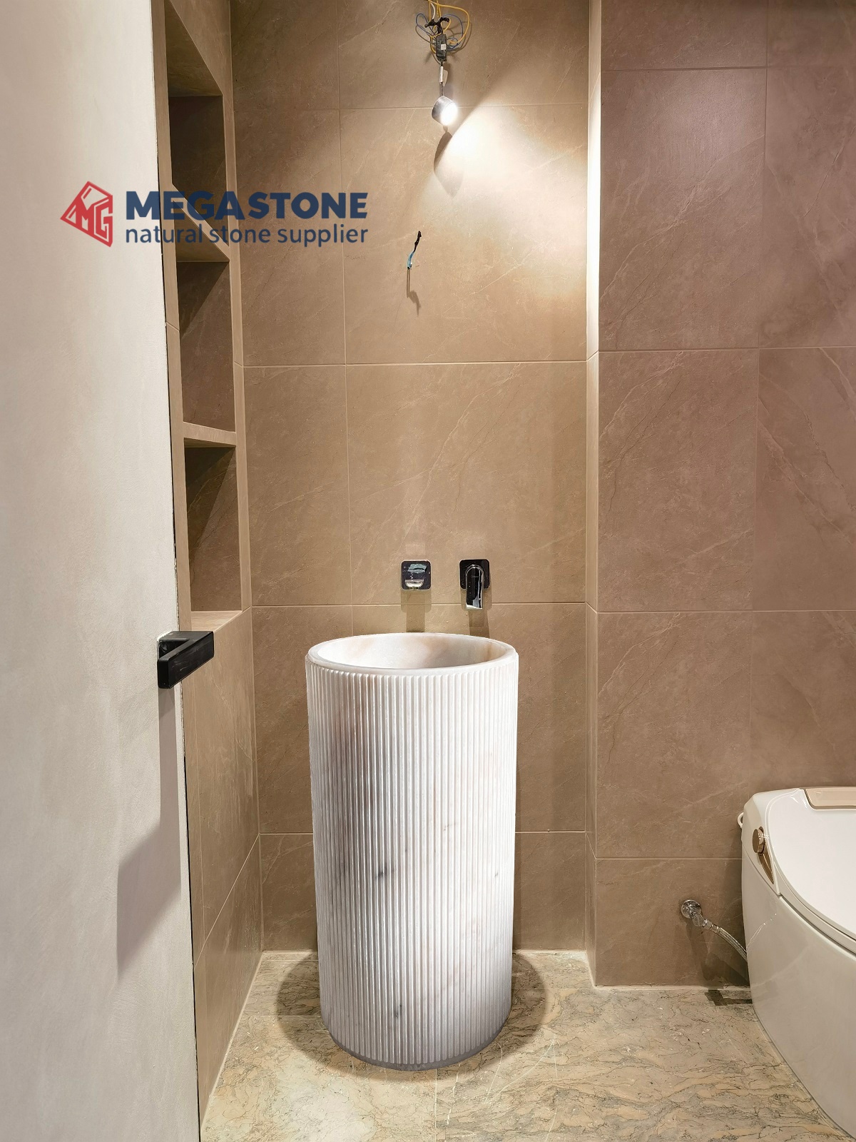 Guangxi White Fluted Cylindrical free standing sink