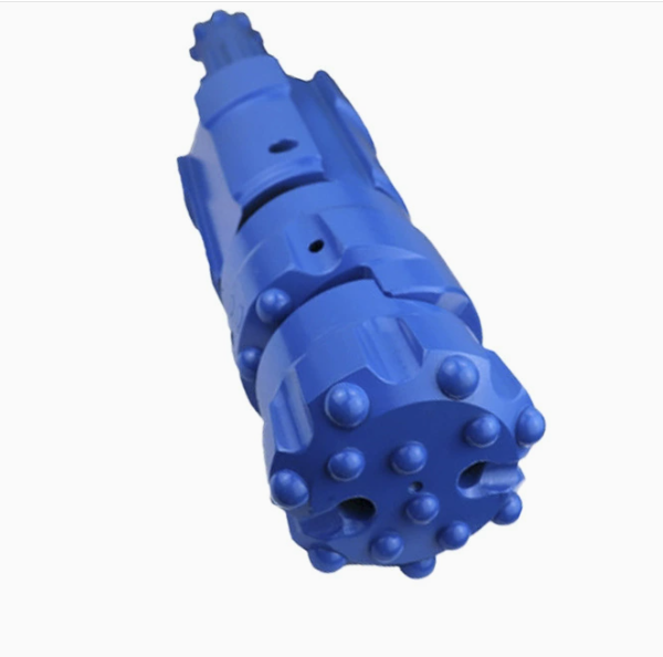 Eccentric reamer for drilling