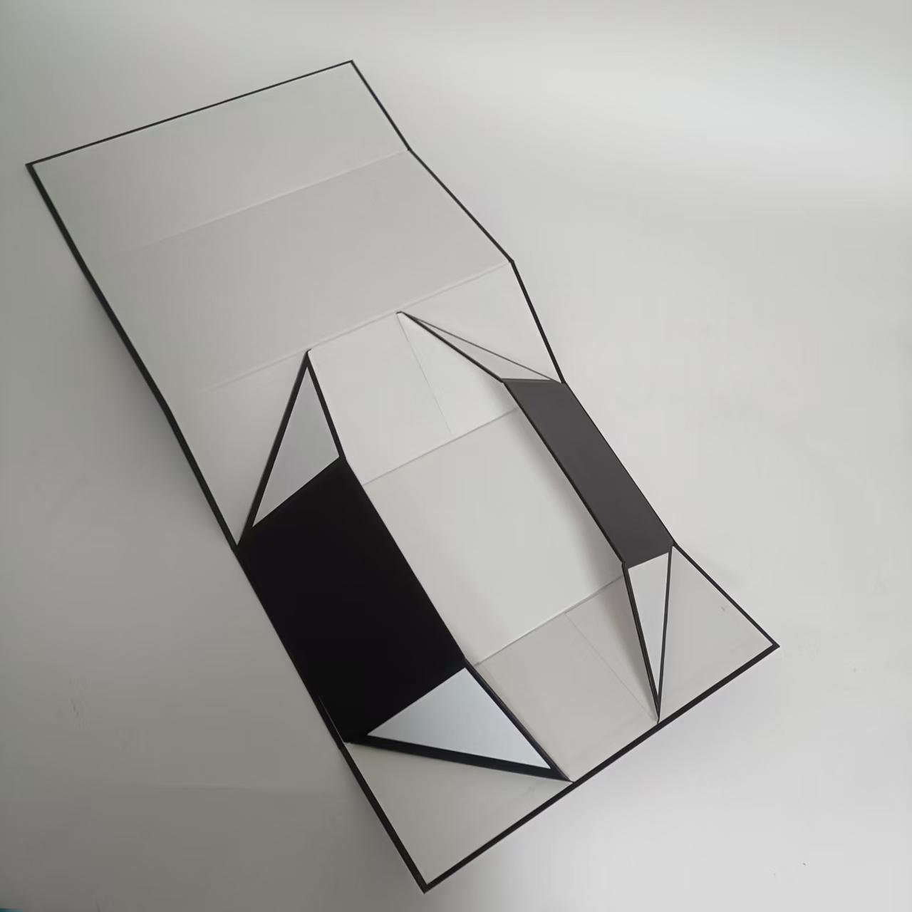 Luxury Magnetic Gift Box Luxury Magnetic Gift Box