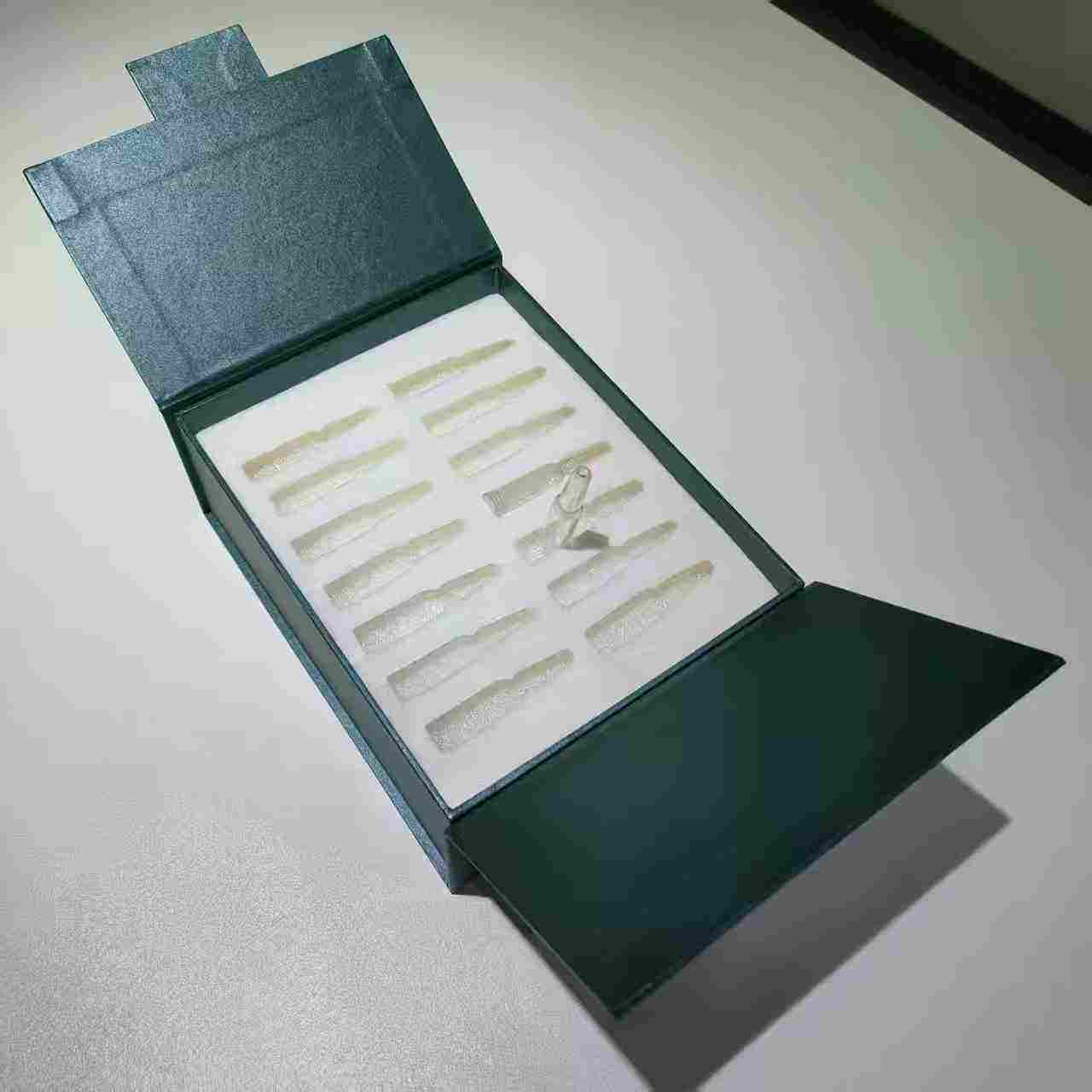 Custom Packaging Perfume Box Cosmetics Gift Box Ampoule logo Printing