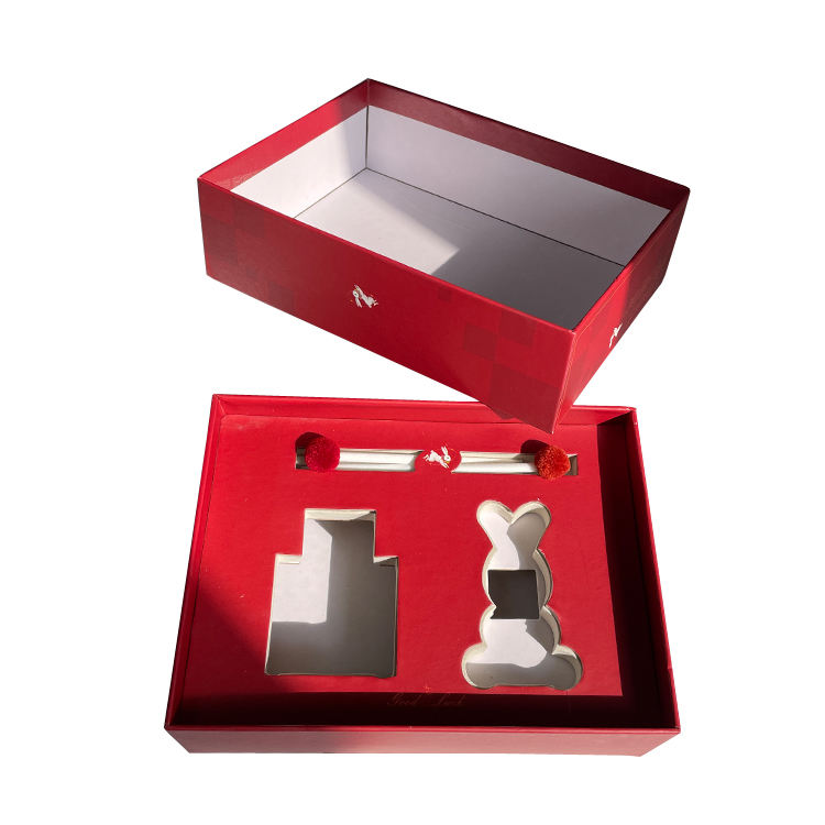 Custom Luxury Magnetic Paper Cardboard Luxury Gift Packaging Box with EVA Insert