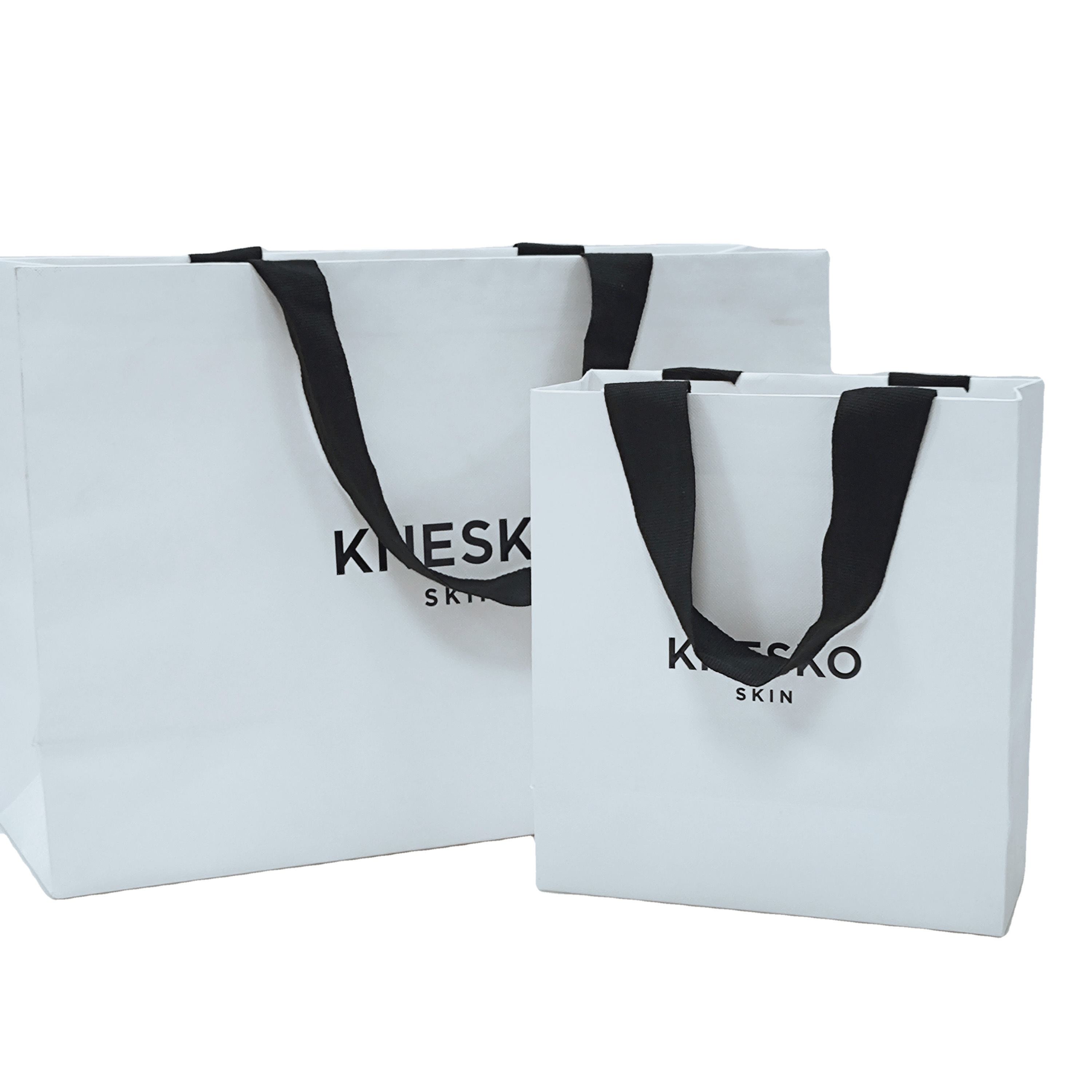 Luxury White Paper Bag With Rope Handle Custom Printed Packaging for Cosmetics Jewelry