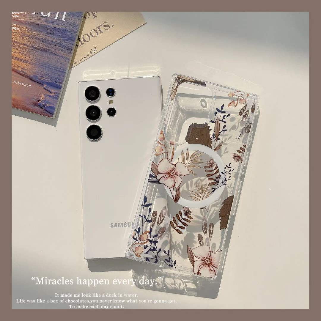 Flower-shaped phone case