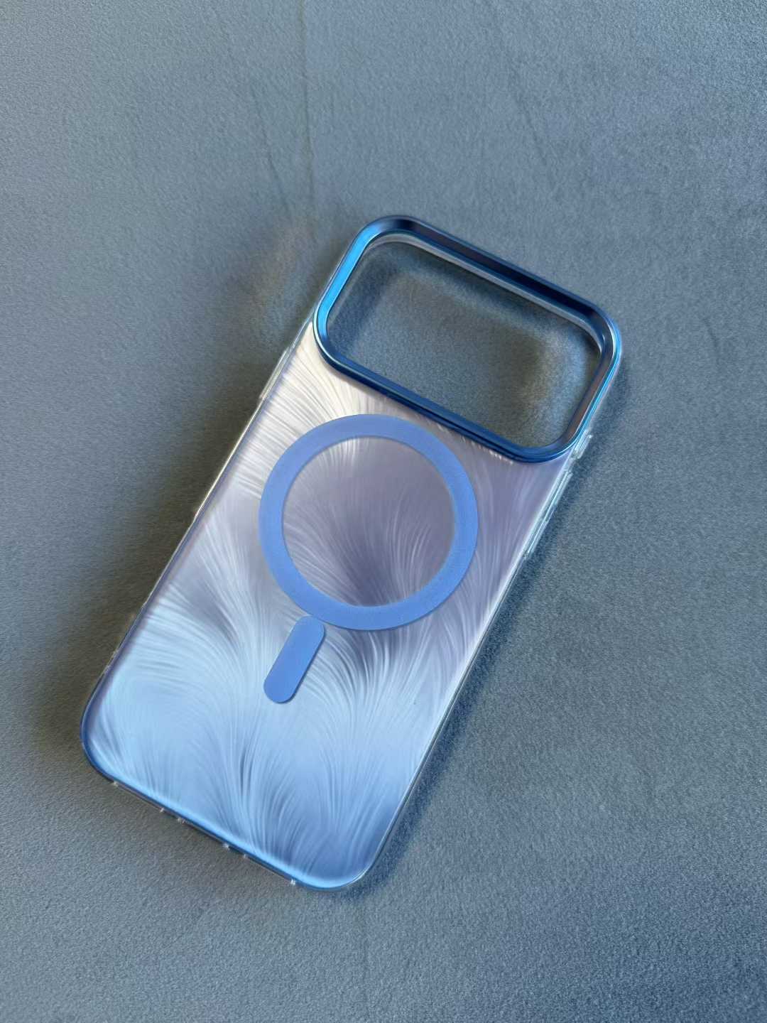Manufacturer of gradient-colored phone cases