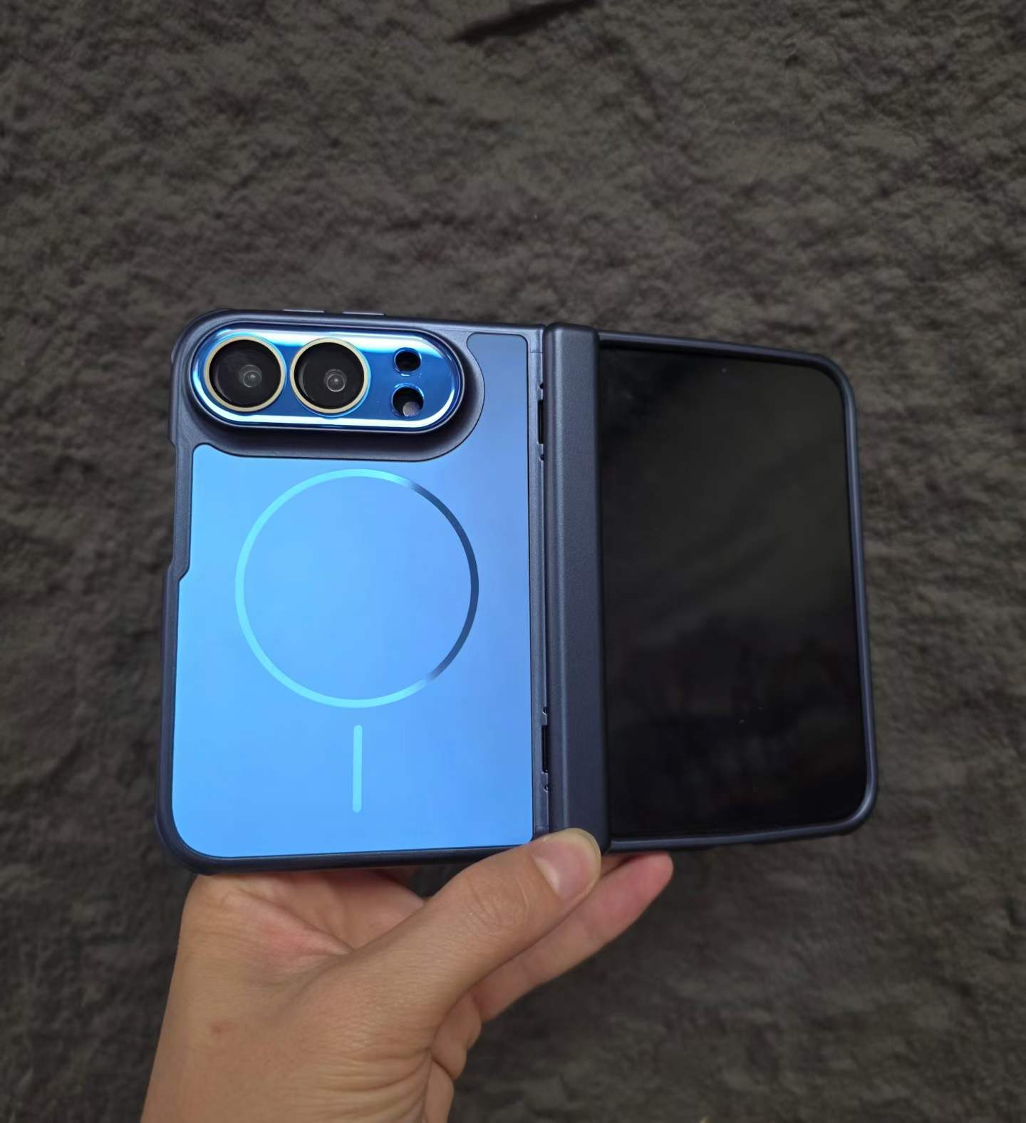 Fold magsafe case for iPhone 18